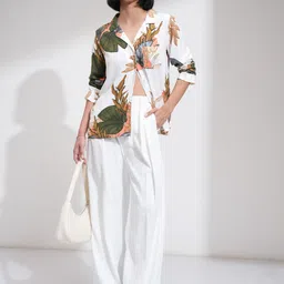 tokyo talkies Women Regular Fit Printed Spread Collar Casual Shirt image 3