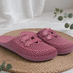 swagify Women Slippers image 3