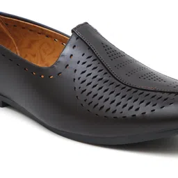 groofer Men's Stylish Casual Jutis Jutis For Men image 4