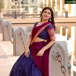 adeshethnicwear Self Design Semi Stitched Lehenga Choli image 5