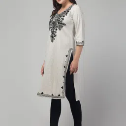 crown king garments Women Embroidered Wool Straight Kurta image 3