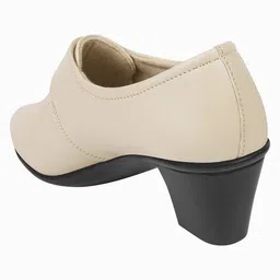 tryme Women Bellies Sandal image 4