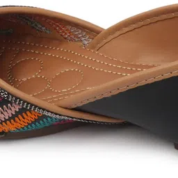 feet runner Ethnic Embroidred Jutis and Mojaris Bellies For Women image 5