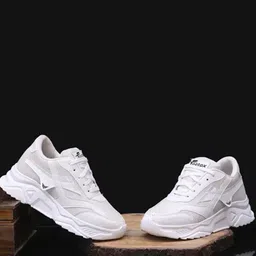 footox Trendy Sports Running Shoes For Women image 3