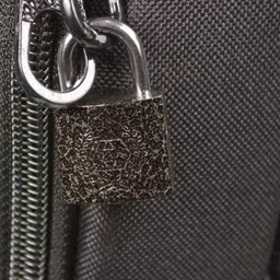 harrison C I-0320 Iron 3 Pins Padlock with 3 Keys, Grey Padlock image 2