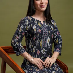 Women Printed Cotton Blend Straight Kurta-image-20
