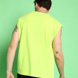 prowl by tiger shroff Men Printed Round Neck Cotton Blend Light Green T-Shirt image 4