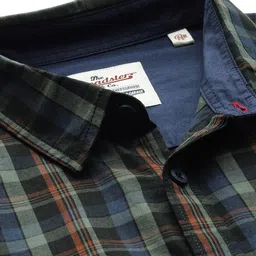 roadster Men Regular Fit Checkered Spread Collar Casual Shirt image 2