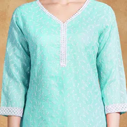 Varanga Women Floral Embroidered Regular Thread Work Kurta with Trousers & Dupatta image 3