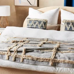 thegasbh Cream Cotton Hand Tufted 70X52 Inches Throw image 1