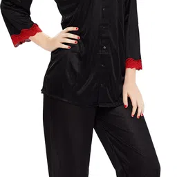 av2 Women Top & Pyjama Set Black Solid image 3