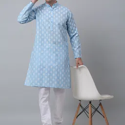jompers Men Printed Pure Cotton Straight Kurta image 4