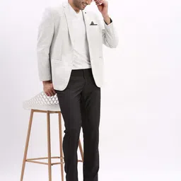 showoffff Men Solid Single Breasted Casual Blazer image 4