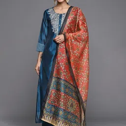 varanga Women Silk Blend Kurta Pant Set-picture-13