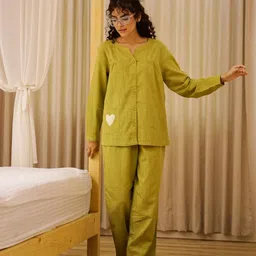 sanskrutihomes Women Night Suit Set Green Solid image 4