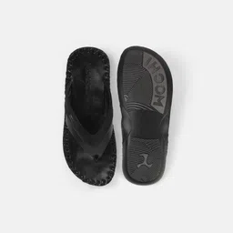 mochi Men Slippers image 4