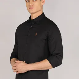 u.s. polo assn. denim co. Men Regular Fit Solid Cut Away Collar Casual Shirt image 3