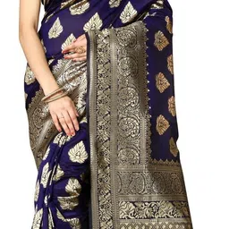 Woven Kanjivaram Silk Blend Saree-image-37