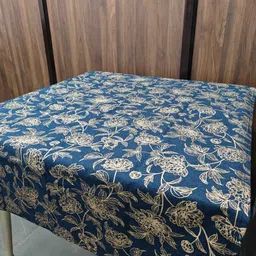 Cotton 4 Seater Self Design Table Cover-image-8