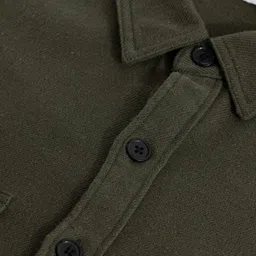 snitch Men Relaxed Fit Fit Solid Spread Collar Casual Shirt image 5