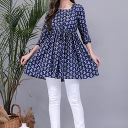 dinaya Casual Regular Sleeves Printed Women Dark Blue Top image 4