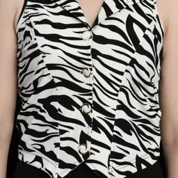 sakshi trader Women Jacket Style Sleeveless Multicolor Shrug image 3