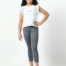 BAESD Girls Pack Of 4 Cotton & Lycra Capris image 4