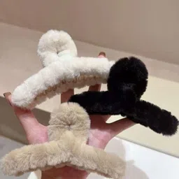 DN Creation Women Assorted Set of 3 Fur Fleece Claw Clip-picture-37