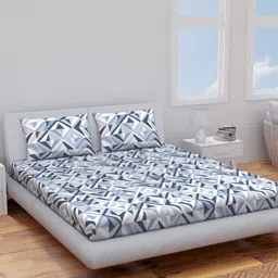 Himeya Blue & White Geometric Cotton 120 TC King Bedsheet with 2 Pillow Covers-image-4