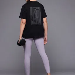 hrx by hrithik roshan Women Printed Round Neck Pure Cotton Black T-Shirt-picture-48