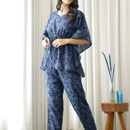 sanskrutihomes Women Night Suit Set Blue Floral Print image 3