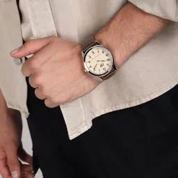 peter england Analog Watch - For Men PE000019A image 2