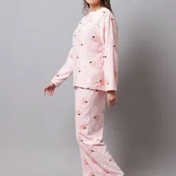 lugo Women Night Suit Set Pink Printed image 3
