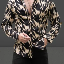 marmic fab Men Slim Fit Printed Curved Collar Casual Shirt image 1