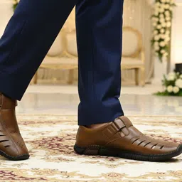 stravik Men Sandal-picture-25