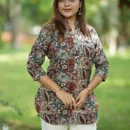 skiinbytiber Top Pant Co-ords Set image 2