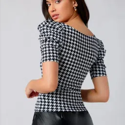 dream beauty fashion Casual Puff Sleeves Printed Women Black Top image 2