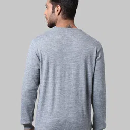 Park Avenue Men Grey Solid V-Neck Wool Pullover image 5