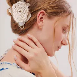 Melodio Double-Sided Rose Hair Claw Clip for Women, Elegant AB-Side Floral Hair Accessory, Non-Slip Large Claw for Updo & Daily Styling, Single Piece Romantic Hair Clip image 2
