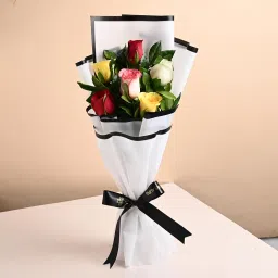 FlowerAura Fresh Live Flower Bouquet of 6 Mix Roses In Premium Paper For Birthday & Anniversary Gift, Wedding Gift, Mother's Day Gift, Love & Romance Gift, Father's Day Gift (Same Day Delivery) image 1