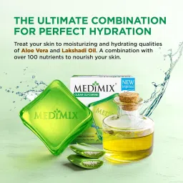 Medimix Clear Glycerine Bathing Bar Soap for Dry Skin 100g (3 + 1 Combo Pack) | Infused with Lakshadi Oil & Aloe Vera | Effective for Dry Skin image 2
