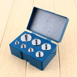 Precision Steel Calibration Weights with Tweezers Set for Digital Scale, Jewelry Scale for Lab, Commercial and Educational Use, 200g 100g 50g 20g 10g image 2