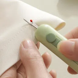 3 in 1 Needle Threader Tool Set with 2 Needle, Sewing Needle Threader, DIY Needle Threader Hand Machine Sewing Tool with Seam Ripper for Sewing Crafting,Needle Thread Inserter (Green, 1pcs) (Green) image 2