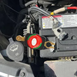 STHIRA® Battery Disconnect Switch 275A Top Post Car Battery Cut Off Switch 12-48V On/Off Heavy Duty Disconnect image 3