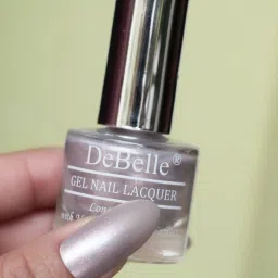 DeBelle Mermaid Collection (Chrome Finish Iridescent Nail Polish Shades) 8Ml (Little Mermaid, 8Ml (Pack Of 1)),Metallic Pearl Pink With Silver image 3