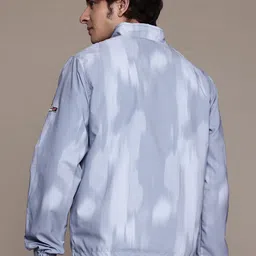 roadster Men Printed Tailored Jacket image 4