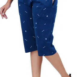 guide Women Blue Capri-picture-25