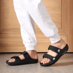 athree Men Flip Flops image 5