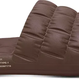 athree Men Slippers image 2