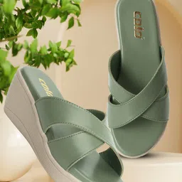 colo Women Wedges Sandal-picture-49